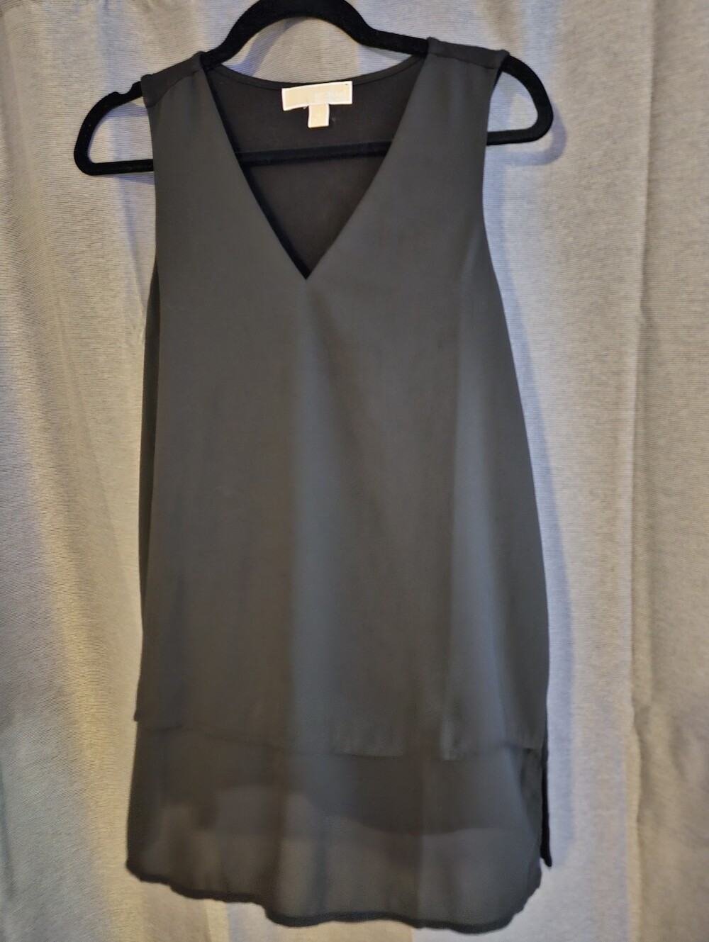 MICHAEL Michael Kors Black Sleeveless Chiffon Tiered Tank Top Blouse
